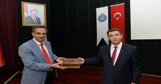 KSÜ’de “Atatürk’ün Cumhuriyet Anlayışı ve Demokrasi” Konulu Konferans Verildi