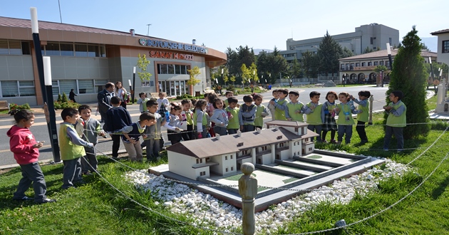ÖĞRENCİLER MİNİAMALATYA’YI GEZDİLER