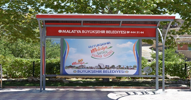 KIRSALA 300 ADET OTOBÜS DURAĞI MONTE EDİLDİ