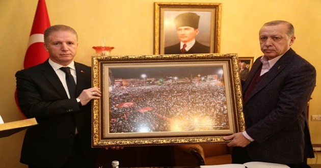 Cumhurbaşkanı Erdoğan, Sivas Valiliğini ziyaret etti