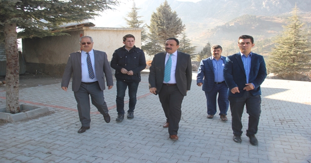 Millî Eğitim Müdürü , Şahinkayası Okullarında
