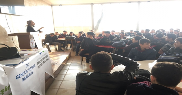 BÜYÜKŞEHİR’DEN TEKNOLOJİ BAĞIMLIĞI SEMİNERİ
