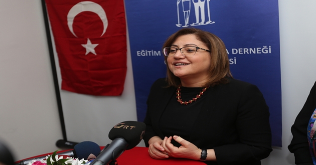 ŞAHİN: ENGEL YAŞARMAYAN GÖZDE NASIRLAŞMIŞ KALPTEDİR