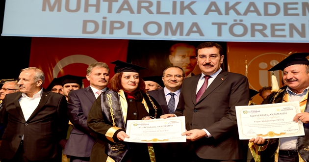 AKADEMİLİ MUHTARLAR