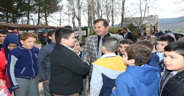 ÇOCUK MECLİSİ MEYVELERİNİ VERMEYE BAŞLADI