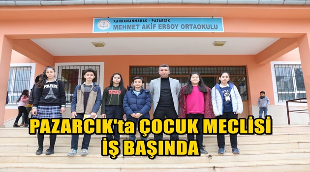 ÇOCUK MECLİS ÜYELERİ, OKULLARA ÇIKARTMA YAPTI