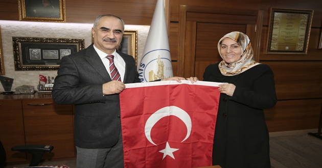 BAŞKAN AYDIN HALK GÜNÜNDE SORUNLARI DİNLEDİ