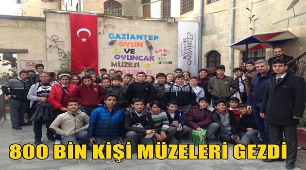 800 BİN KİŞİ MÜZELERİ GEZDİ