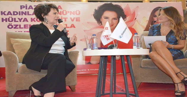 Hülya Koçyiğit ve Özlem Yıldız Piazza AVM'lerin konuğu oldu