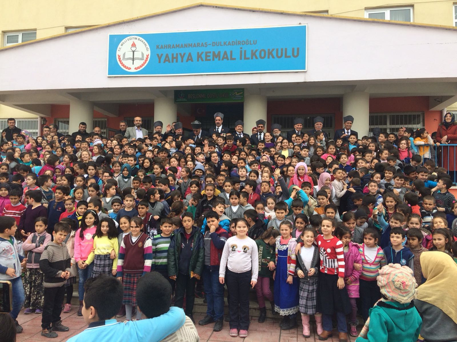 Yahya Kemal’in Miniklerinin Gazi Dedeleriyle Buluşması Muhteşemdi