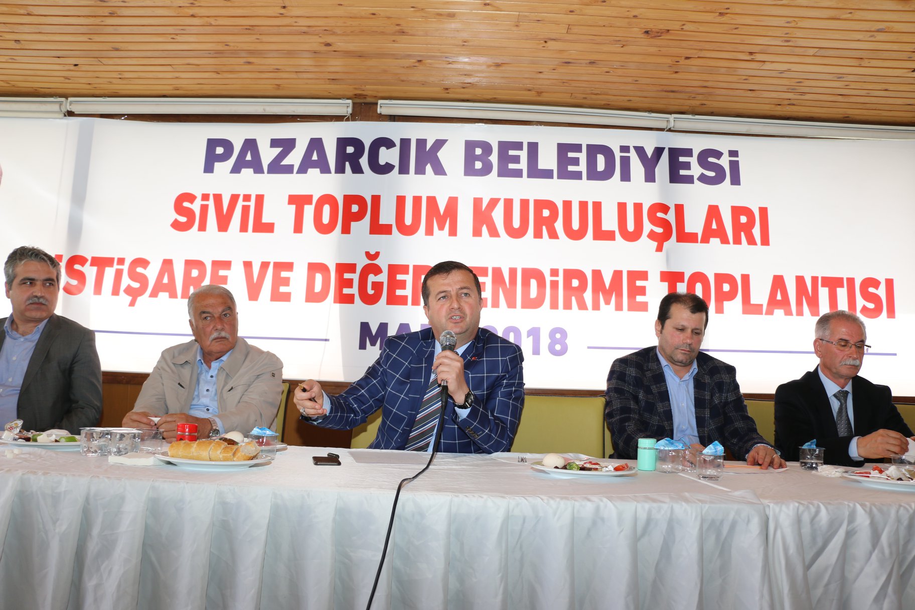 BAŞKAN BOZDAĞ, STK TEMSİLCİLERİYLE BİR ARAYA GELDİ