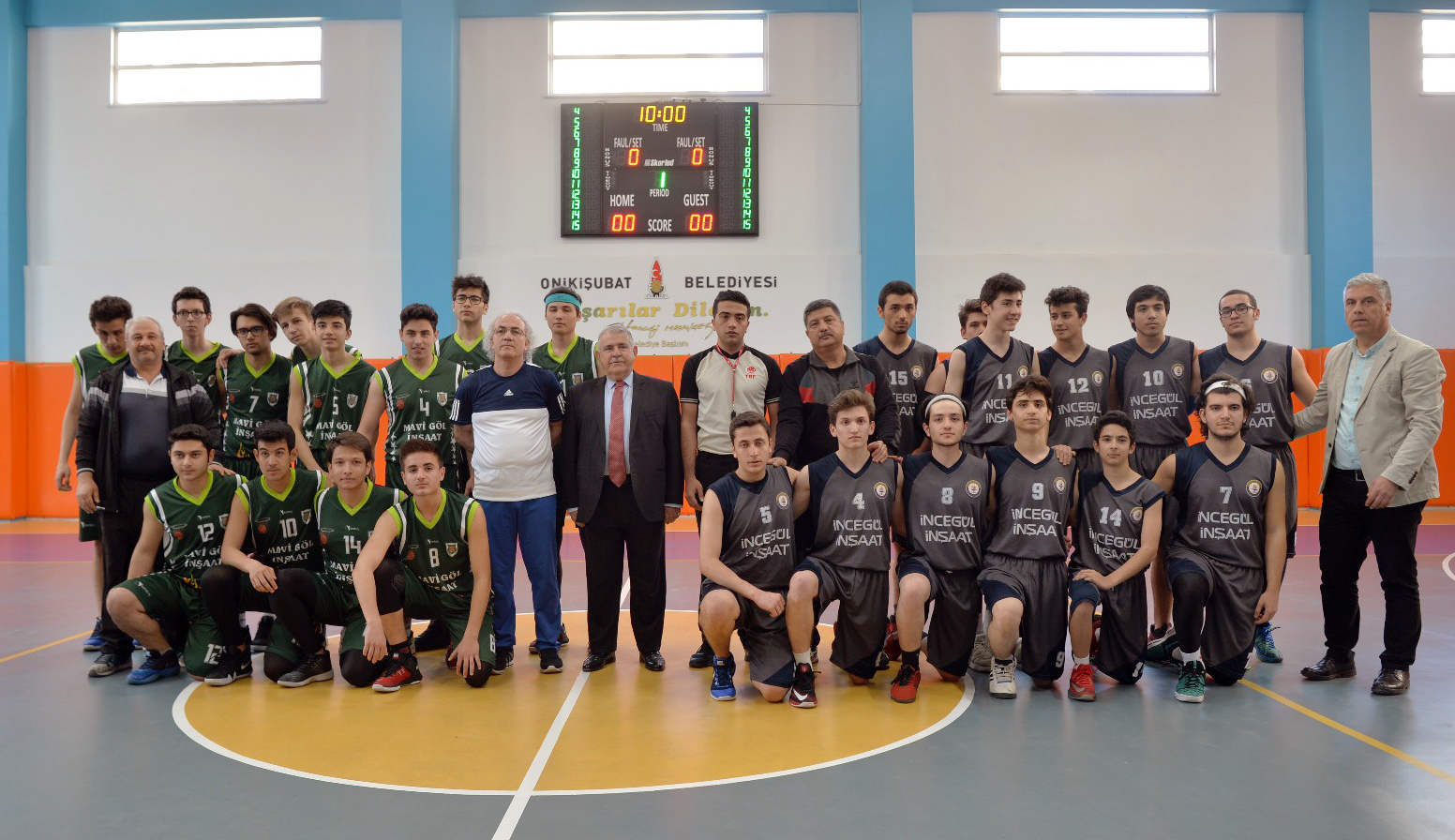 ONİKİŞUBAT BELEDİYESİ 1. BASKETBOL TURNUVASI FİNAL HEYECANI İZLEYENLERİ BÜYÜLEDİ