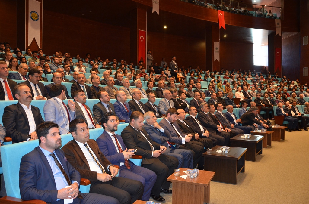 Rektör Can, Şanlıurfa’da ‘Kampüsten Kardeşliğe Bakış’ Paneline Katıldı