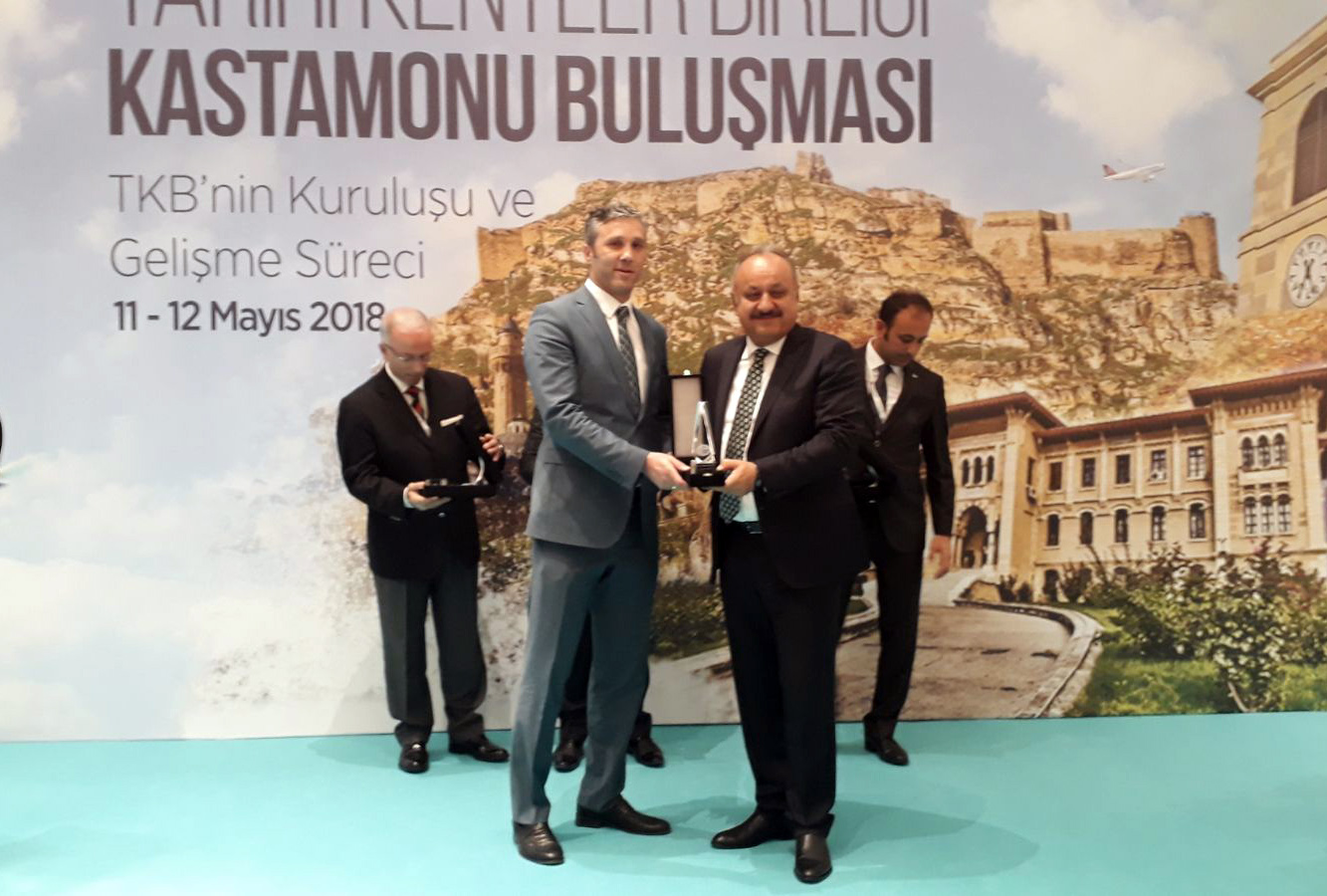 BÜYÜKŞEHİR’E BİR ÖDÜL DE MÜZEDEN