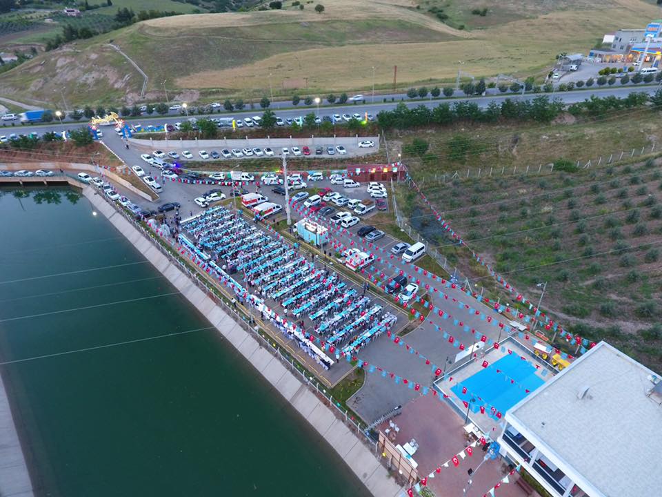 MAHÇİÇEK “GÖNÜLLERİMİZ BİR SOFRALARIMIZ BİR”