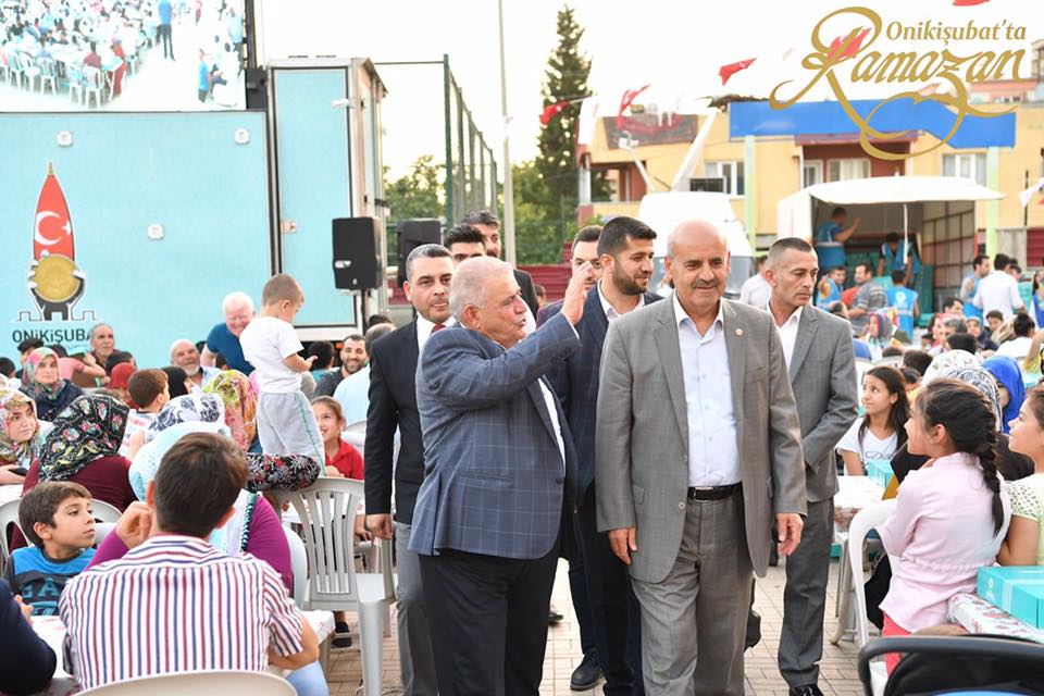 ONİKİŞUBAT YİNE BİR OLDU, BİRLİK OLDU