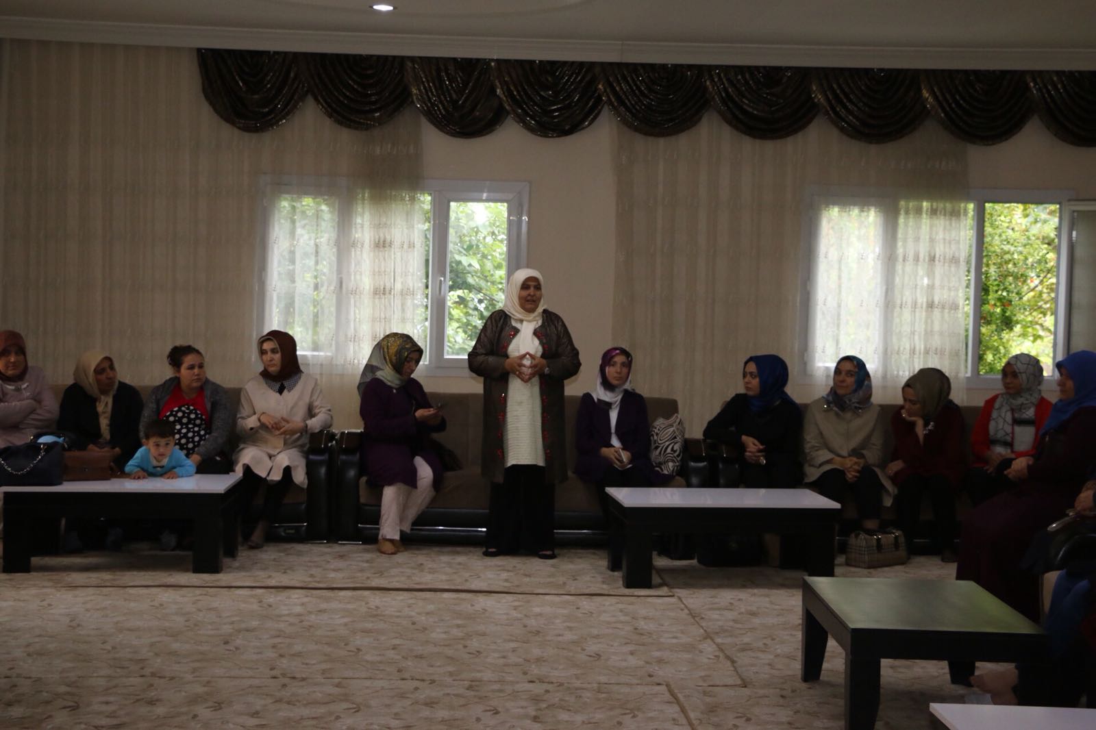 AK PARTİ ADAYI HABİBE ÖÇAL PAZARCIK'TA