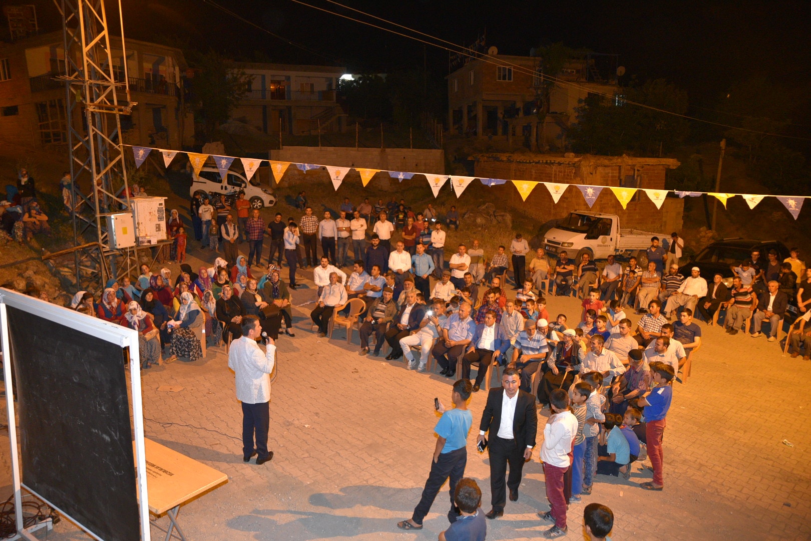 Başkan Okumuş VATANDAŞA 24 HAZİRAN'I ANLATTI