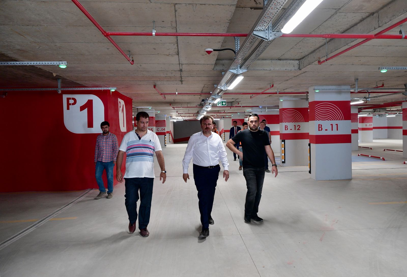 MİLLİ İRADE OTOPARKI ARAÇ KABULÜNE HAZIR