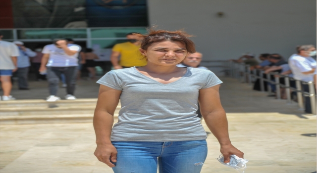 Melek İpek YKS’ye girdi