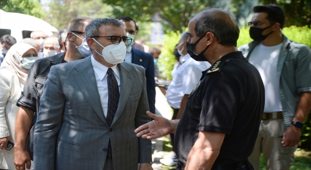 AK Parti’li Ünal: ”Muhalefetin ciddiye alınması için öncelikle ciddi işler yapması gerekiyor”