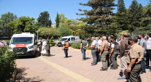 Manavgat’taki yangında yaşamını yitiren 2 orman işçisi için tören düzenlendi