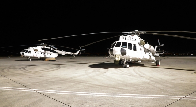 Isparta Havalimanı’na gelen 5 yangın helikopteri alevlere müdahale için hazırlıklara başladı