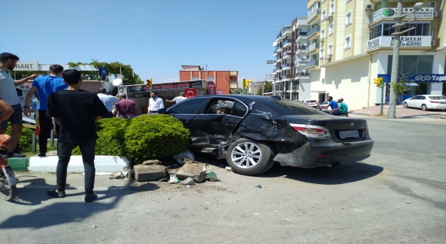 Osmaniye’de askeri ambulansla otomobil çarpıştı: 2 yaralı