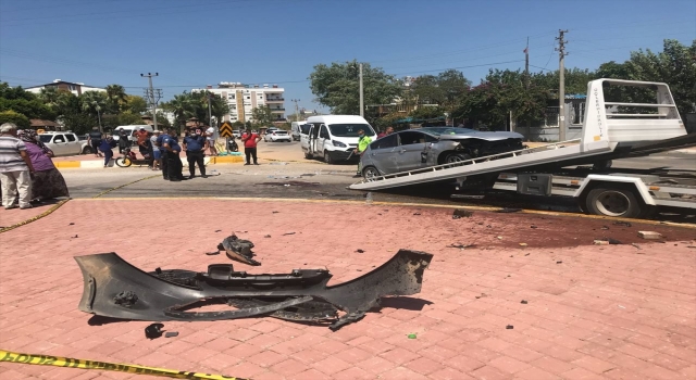 Antalya’da 13 yaşındaki çocuğun kullandığı otomobil devrildi: 1 ölü, 1 yaralı
