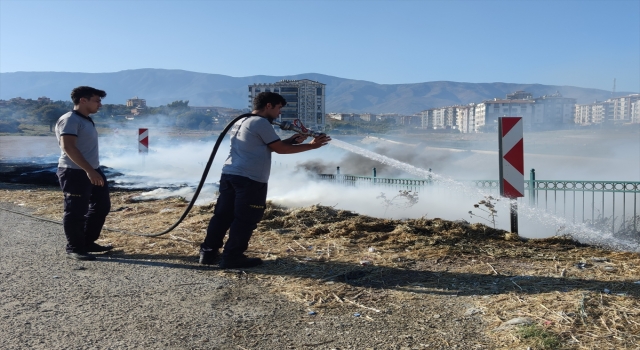 Hatay’da otluk alanda çıkan yangın söndürüldü