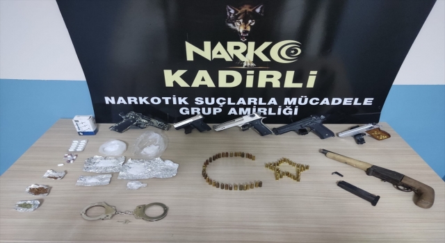 Osmaniye’de aranan 2 zanlı ile cezaevi firarisi yakalandı