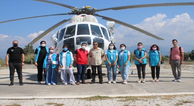 Hatay’da gönüllü gençler itfaiyecileri ziyaret etti