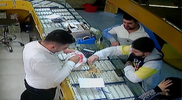 Aydın’da dolandırılan çiftin 500 bin liralık altını Adana’da ele geçirildi