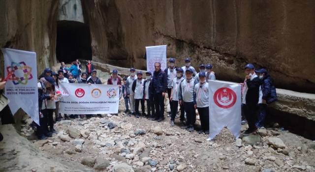 Yayladağı’nda Sanalda Değil, Doğada Sosyalleşelim Projesi etkinlikleri gerçekleştirildi