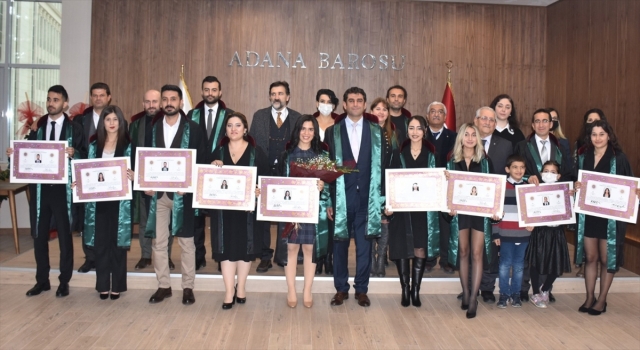 Adana’da stajını tamamlayan 9 avukat ruhsatlarını aldı