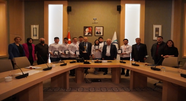 Antalya Bilim Üniversitesi öğrencileri ”Uluslararası İstanbul Mutfak Günleri Festivali”nde 6 ödül kazandı