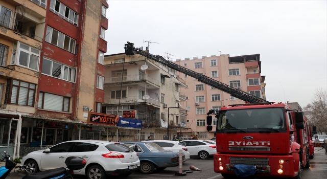 Antakya’da evde çıkan yangın hasara neden oldu