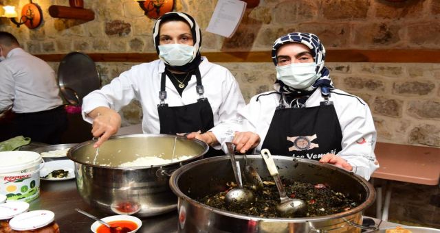 Kahramanmaraş'ta Eş Lezzetler Kardeş Mutfağında Aş Oldu