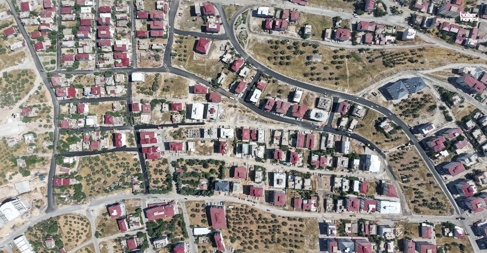 Kahramanmaraş Büyükşehir’den Yeni Haftada 23 Farklı Noktada Sıcak Asfalt