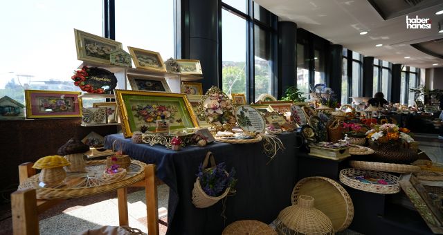 KAMEK’in El Emeği Göz Nuru Eserleri Yıl Sonu Sergisinde Görücüye Çıktı