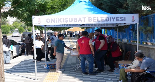 Onikişubat Belediyesi, LGS’ye giren öğrencilerin ve ailelerinin sınav heyecanına ortak oldu