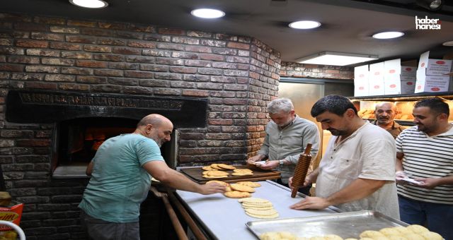 Başkan Görgel, Kapalı Çarşı’da Esnaf ve Vatandaşlarla Bir Araya Geldi