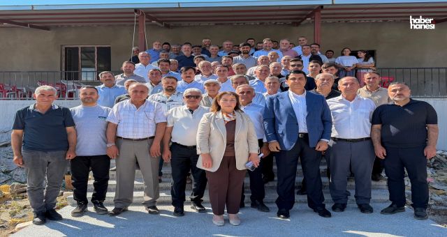 Başkan Umut Yılmaz Mahalle Mahalle Geziyor, Talepleri Yerinde Dinliyor