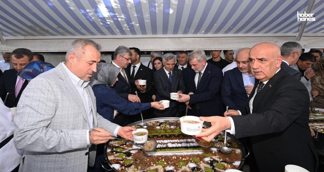 Kahramanmaraş Büyükşehir, Binlerce Vatandaşı Aşure Bereketinde Buluşturdu