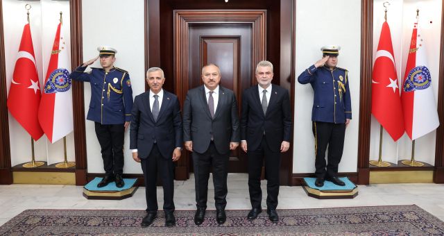 Kahramanmaraş İçin Ankara Mesaisi! Başkan Görgel ve Vali Ünlüer'den Emniyet ve AFAD'a Ziyaret