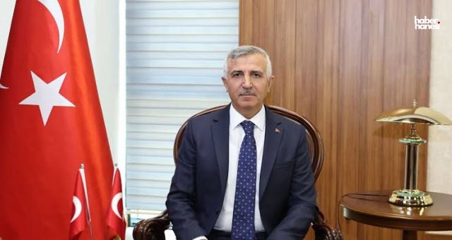 Vali Mükerrem Ünlüer: "15 Temmuz, Milletimizin Demokrasiye Sahip Çıktığı Kutlu Bir Diriliştir"