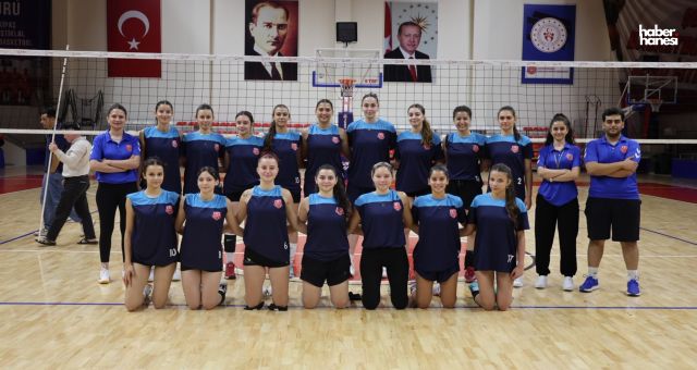 Büyükşehir Belediyespor Kadın Voleybol Takımı, 2. Lig Maratonuna Hazırlanıyor