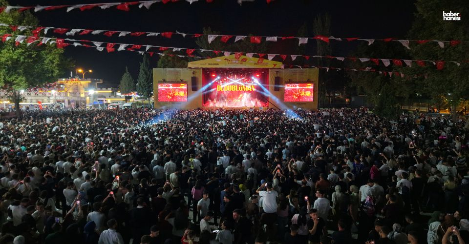 Dedublüman Kahramanmaraş'ı Coşturdu! KAFUM'da Muhteşem Gece
