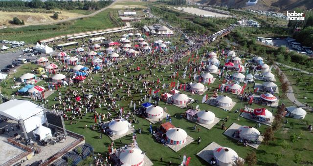 Kahramanmaraş’ın Kültürel Zenginlikleri Ahlat’ta Dünyaya Tanıtıldı