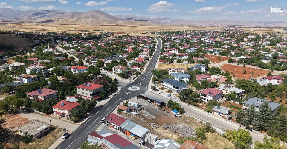 Kahramanmaraş Büyükşehir, Afşin’de 3 Mahallenin Ulaşımını İyileştiren Yol Yatırımını Tamamladı